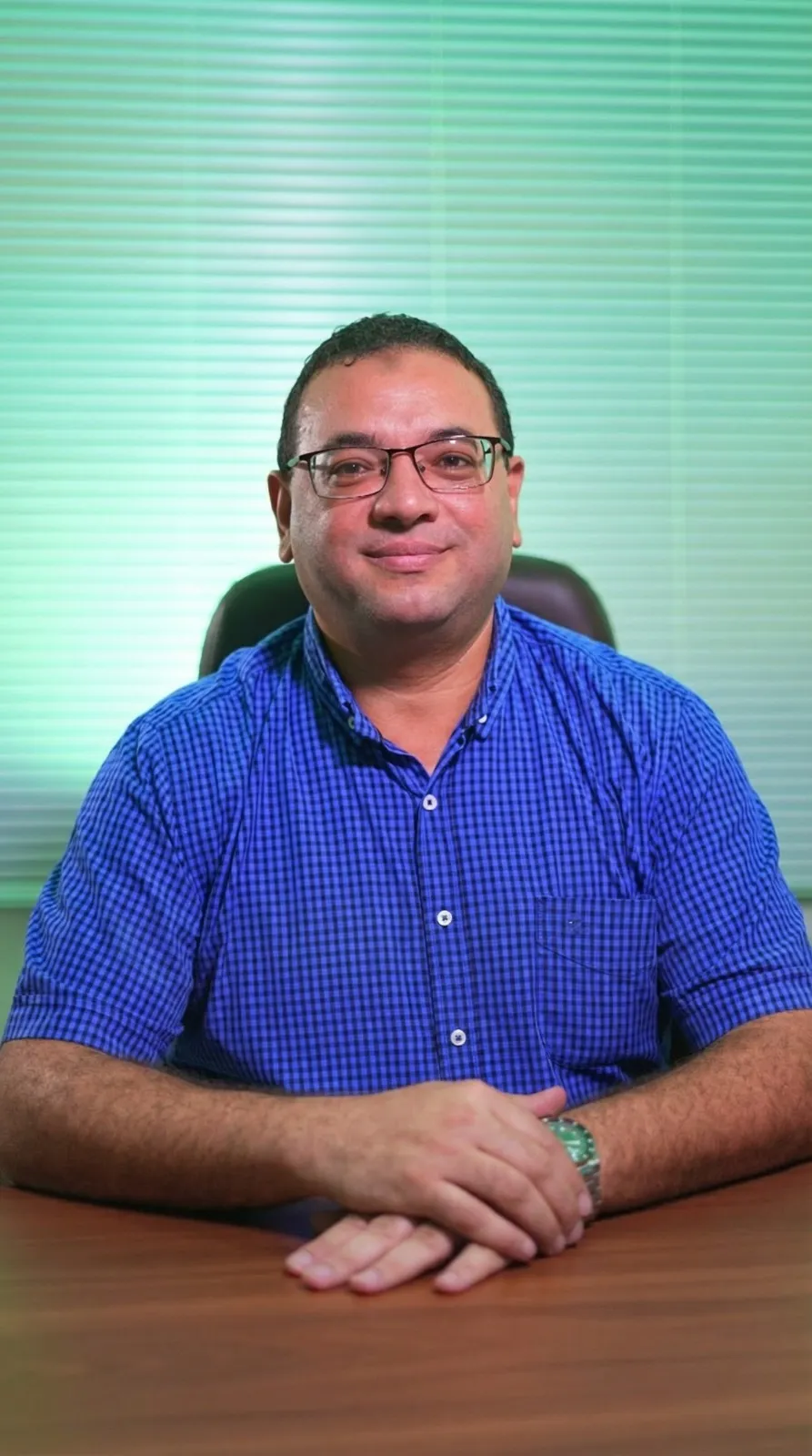 د. محمد عادل – أستاذ مساعد واستشاري أمراض الجهاز الهضمي والكبد في مركز سموحة سكوب
